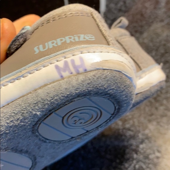 Surprize stride rite shoes Size 6-12 months - Picture 3 of 4